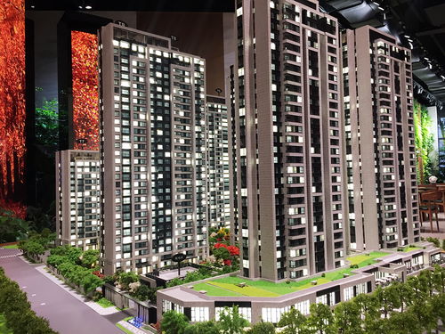 重磅 鄭州出臺房地產(chǎn)新政19條 取消 認(rèn)房又認(rèn)貸 ,引導(dǎo)金融機構(gòu)加大投放,鼓勵老年人來鄭投親養(yǎng)老,推行貨幣化安置 每日經(jīng)濟網(wǎng)