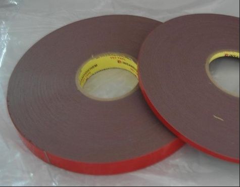 超薄雙面膠定制專家——晟泰PE雙面膠，提供批發價與膠瓶一站式解決方案